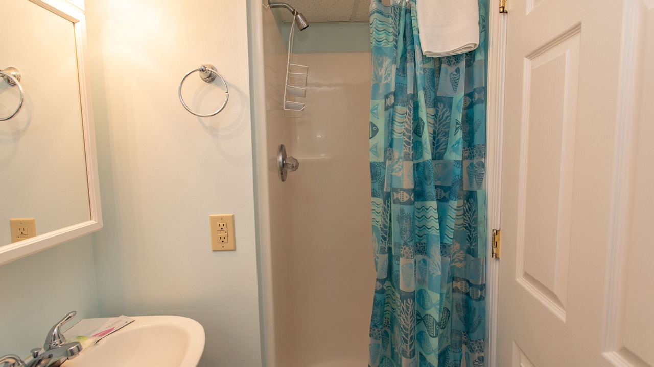 Photo of Bathroom in Garden City