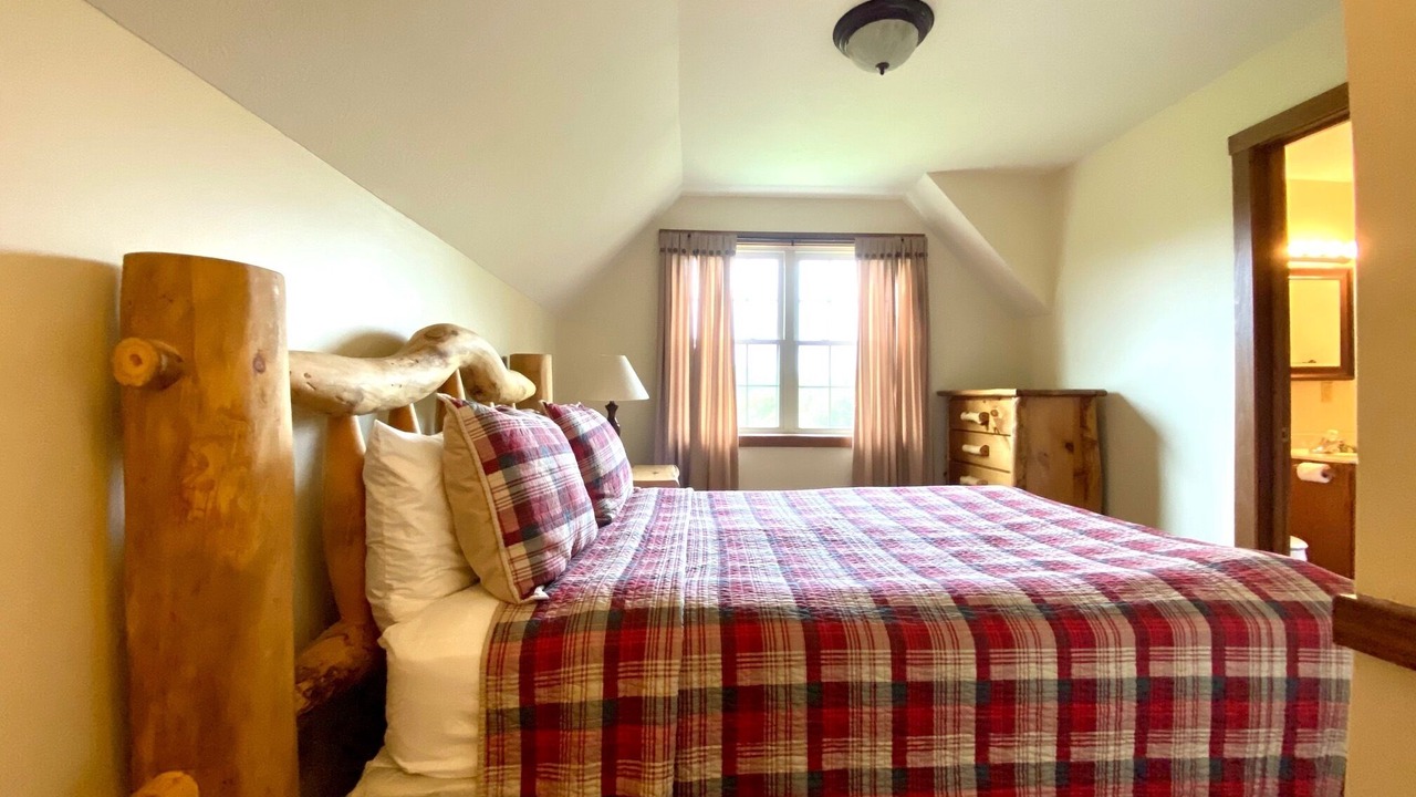 Photo of Others in Logan