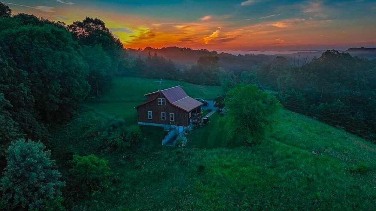 Photo of Others in Logan