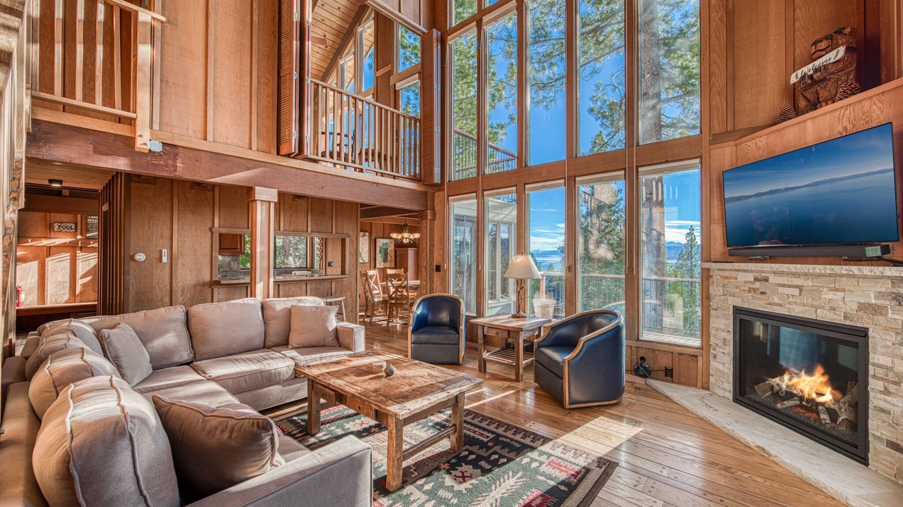 Photo of Livingroom in Lake Forest