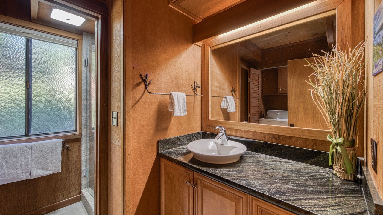 Photo of Bathroom in Lake Forest