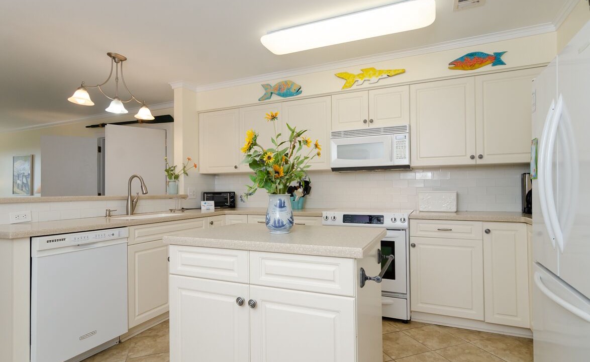 Photo of Kitchen in Shell Island