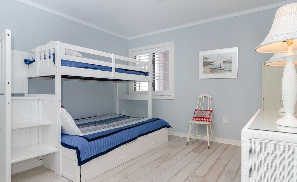 Photo of Bedroom in Shell Island