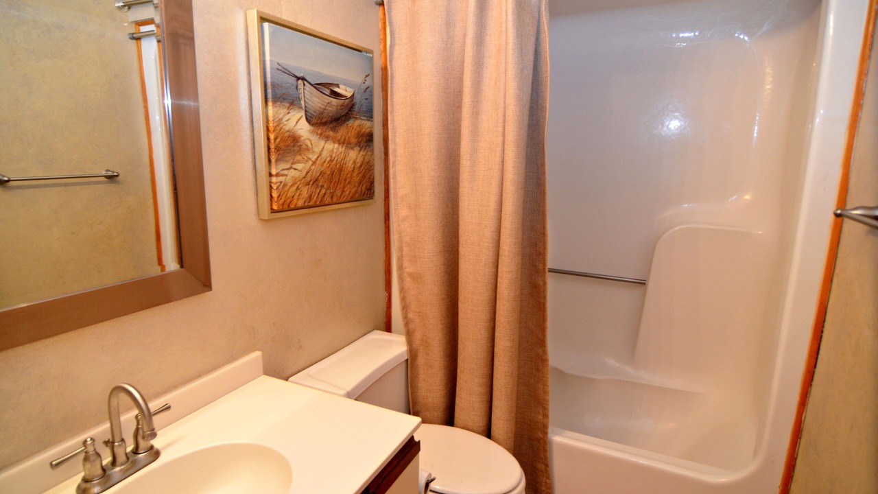 Photo of Bathroom in Topsail Beach