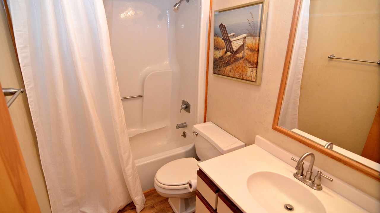 Photo of Bathroom in Topsail Beach