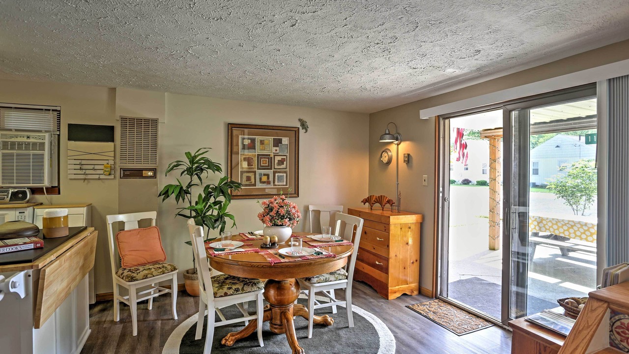 Photo of Others in Lakeview