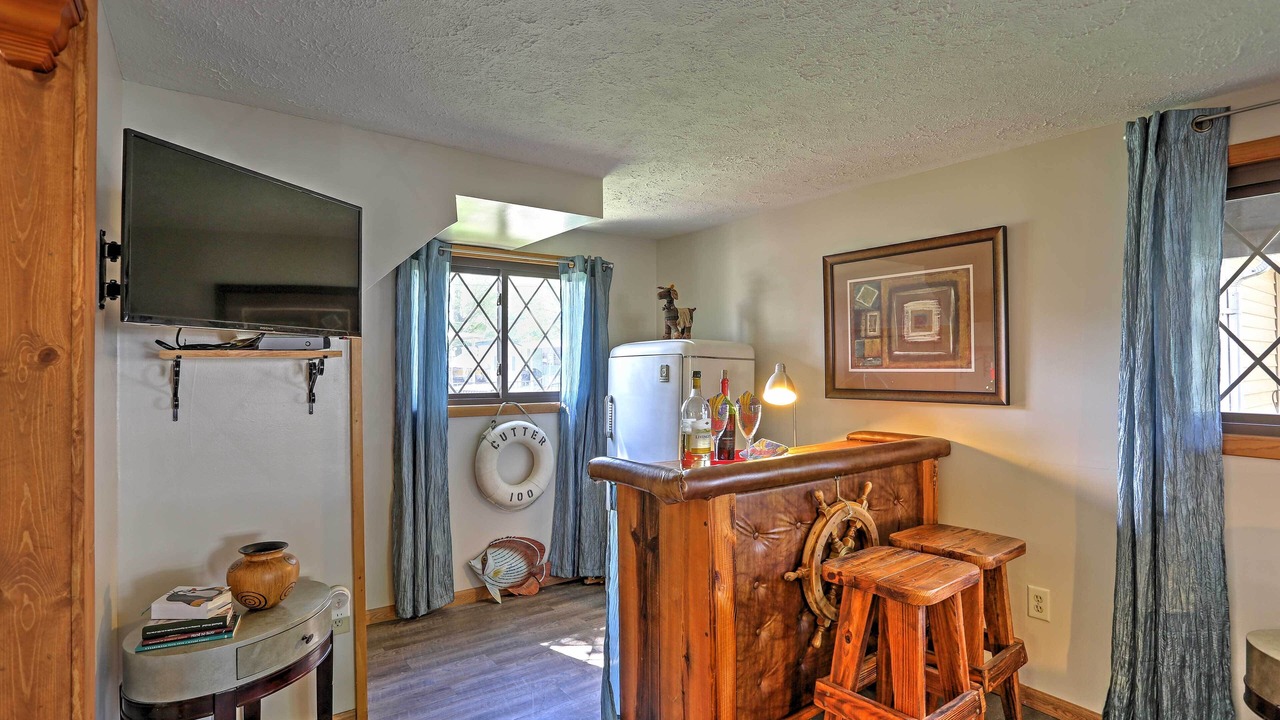 Photo of Others in Lakeview