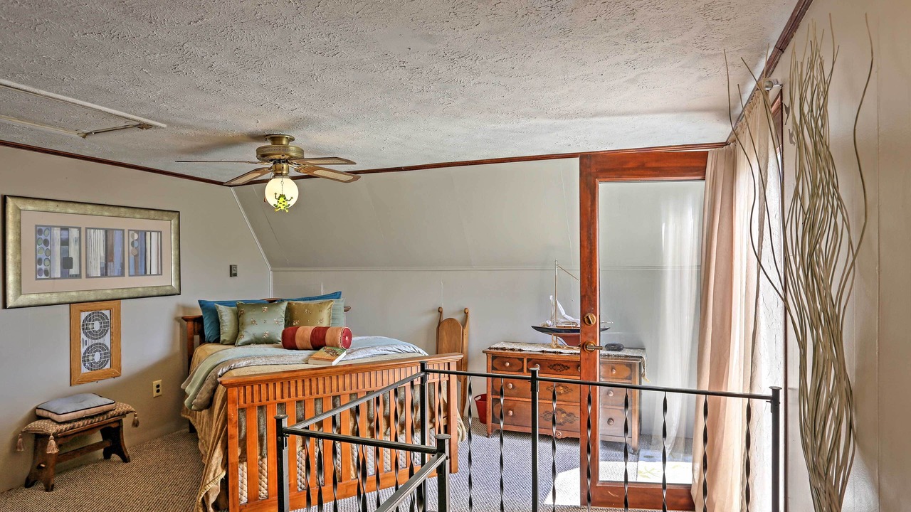 Photo of Others in Lakeview