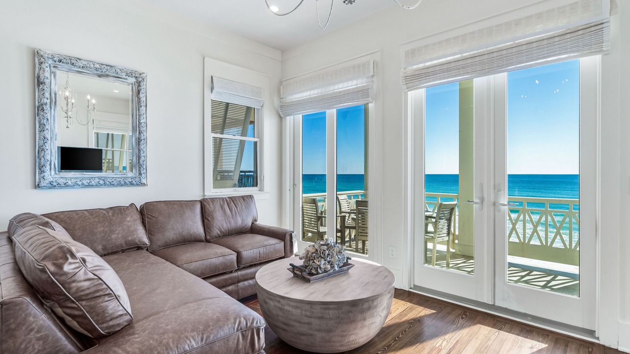 Photo of Bedroom in Delos