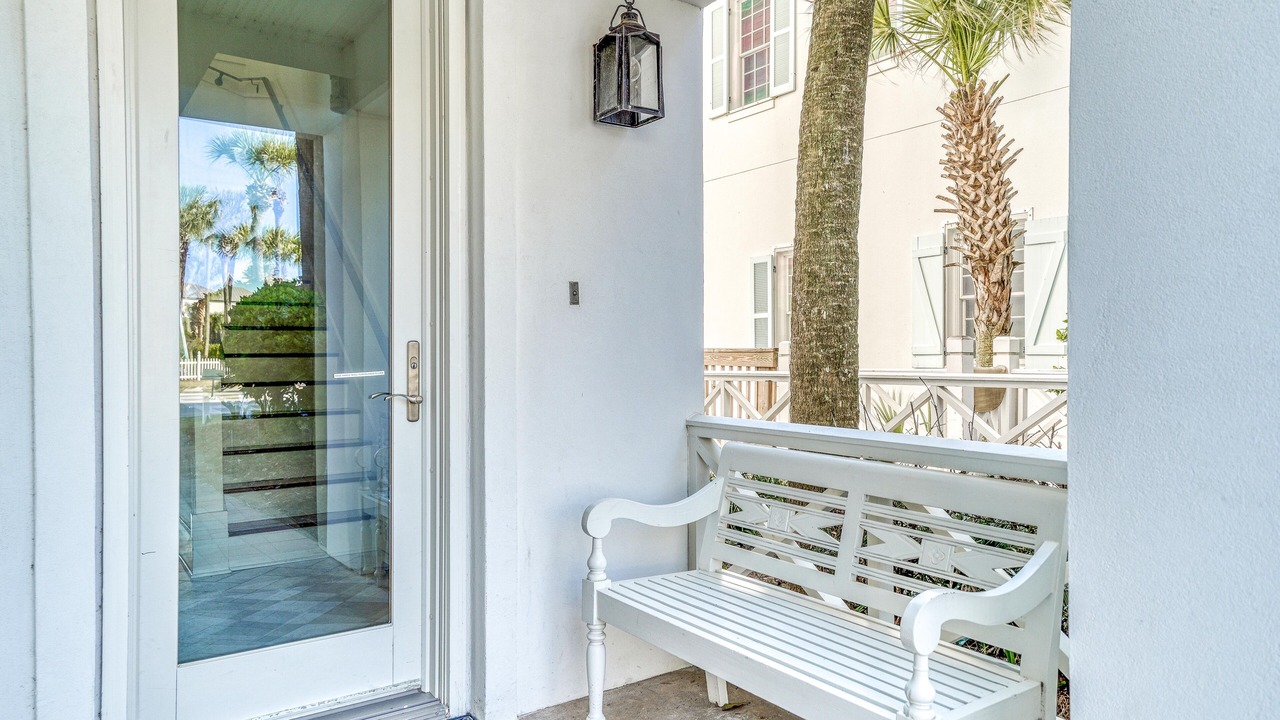 Photo of Others in Delos