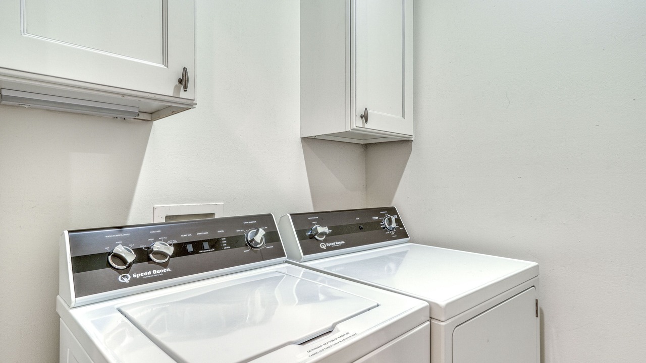 Photo of Others in Delos