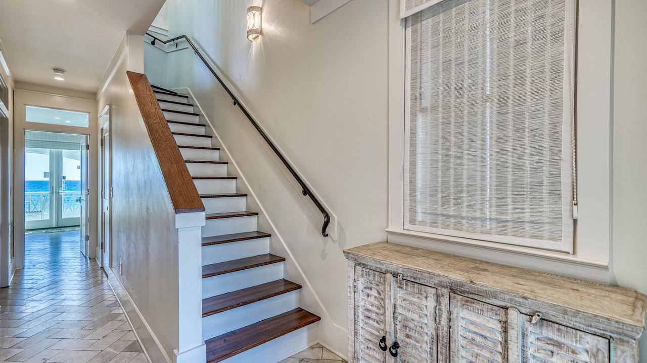 Photo of Others in Delos