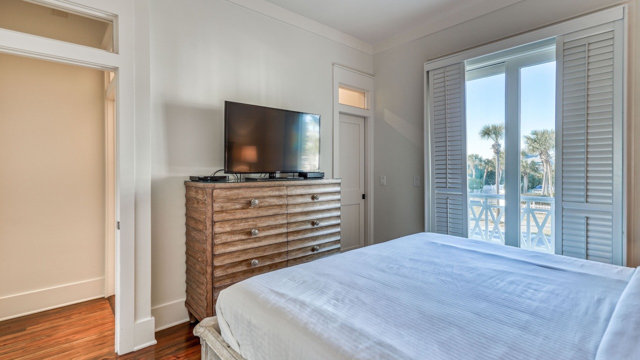 Photo of Others in Delos