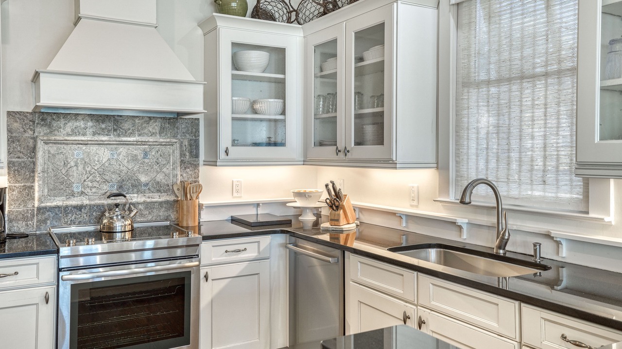 Photo of Others in Delos