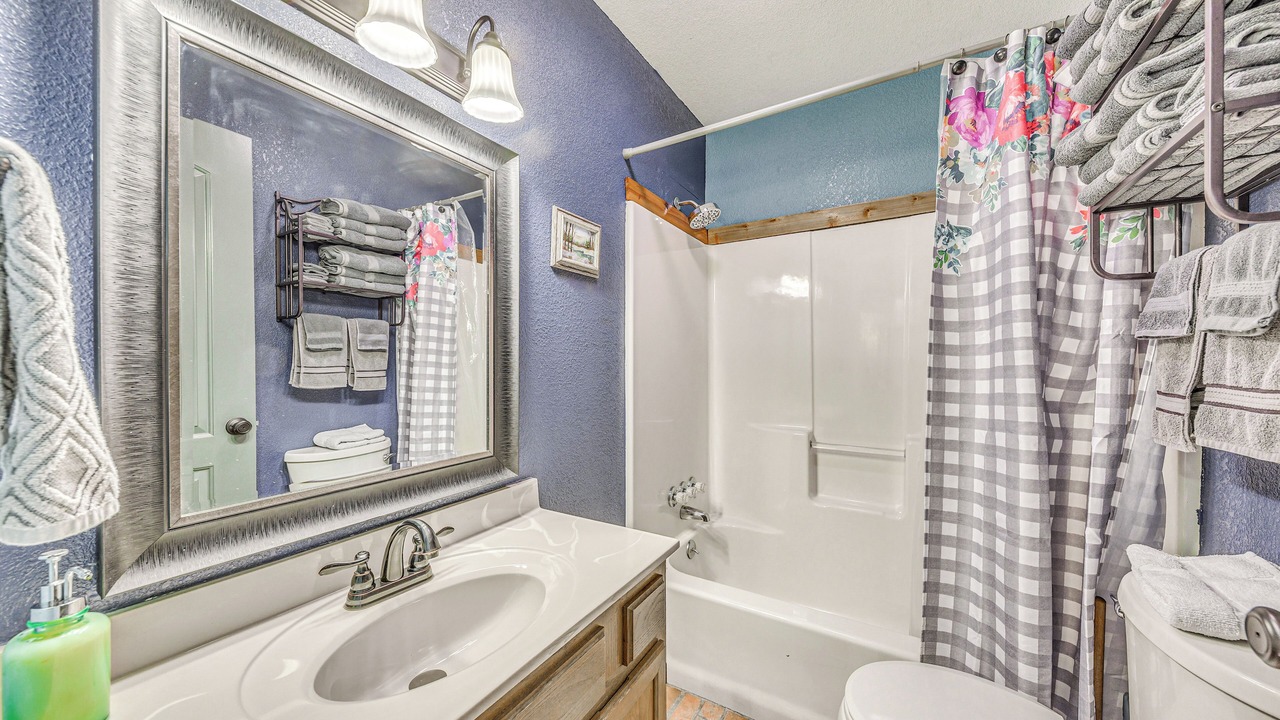 Photo of Bathroom in Cloudcroft