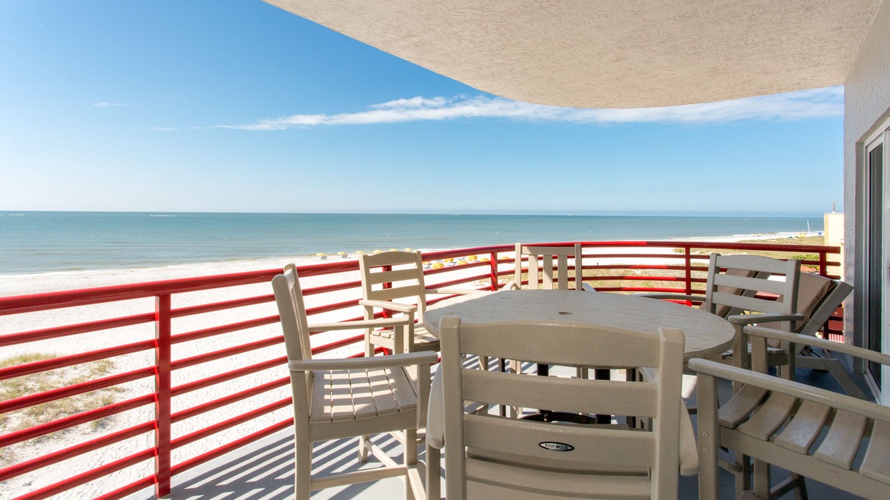 Photo of Patio Balcony in Madeira Beach