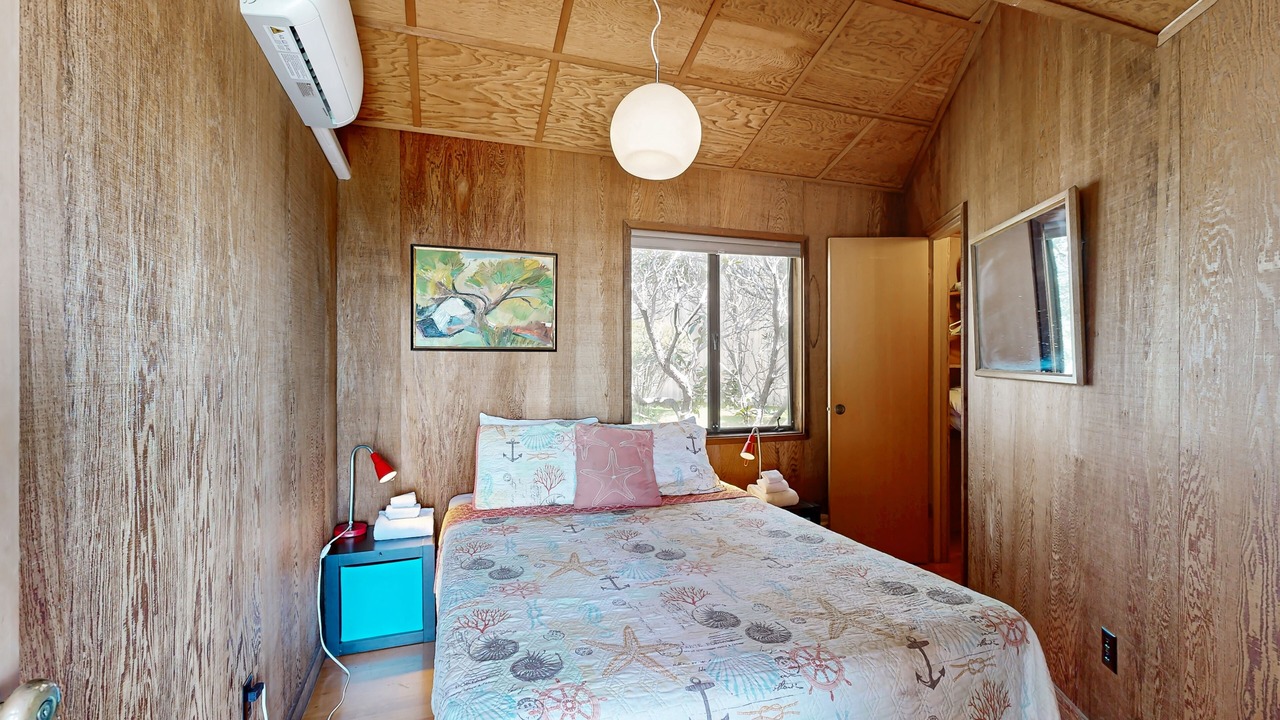 Photo of Bedroom in Sea Ranch