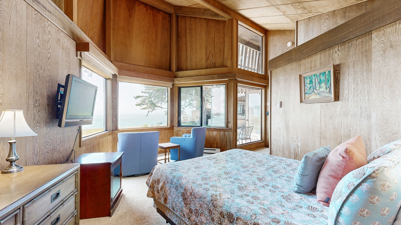 Photo of Bedroom in Sea Ranch