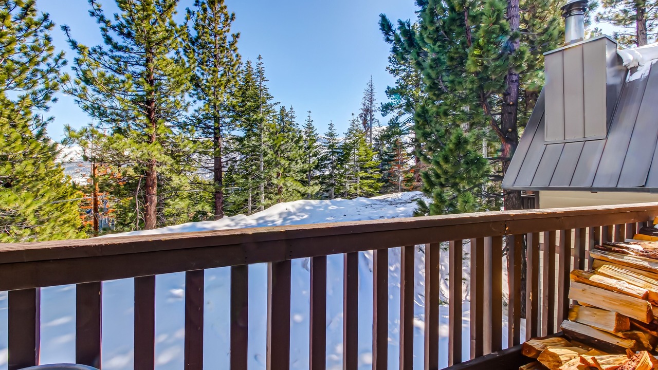 Photo of Outdoor in Mammoth Lakes