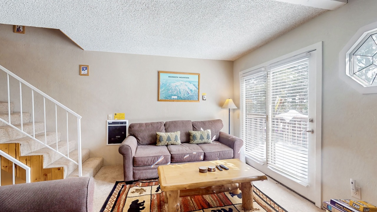 Photo of Livingroom in Mammoth Lakes