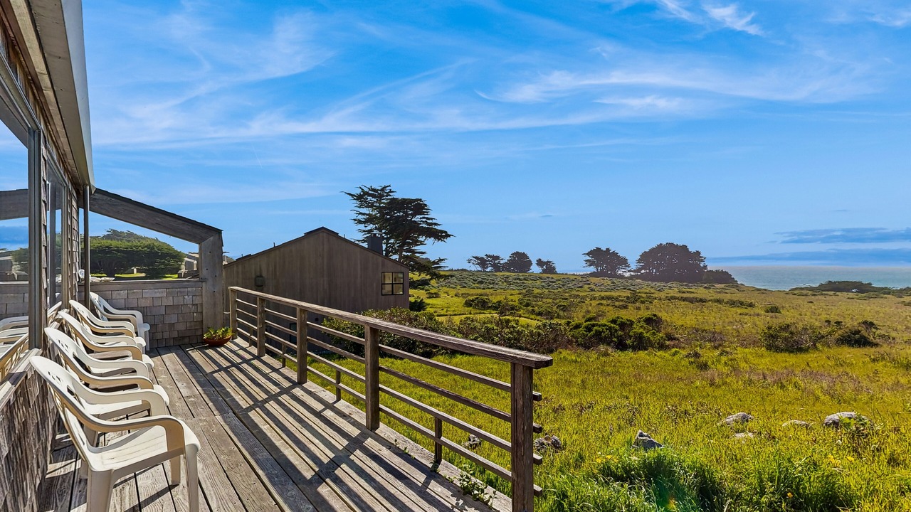 Photo of Patio Balcony in Sea Ranch
