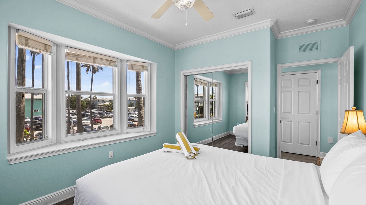 Photo of Bedroom in Bradenton Beach