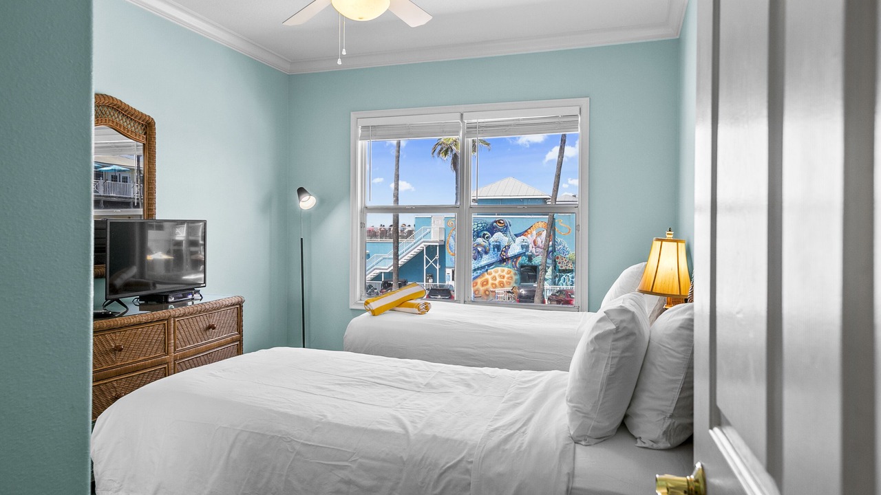 Photo of Bedroom in Bradenton Beach