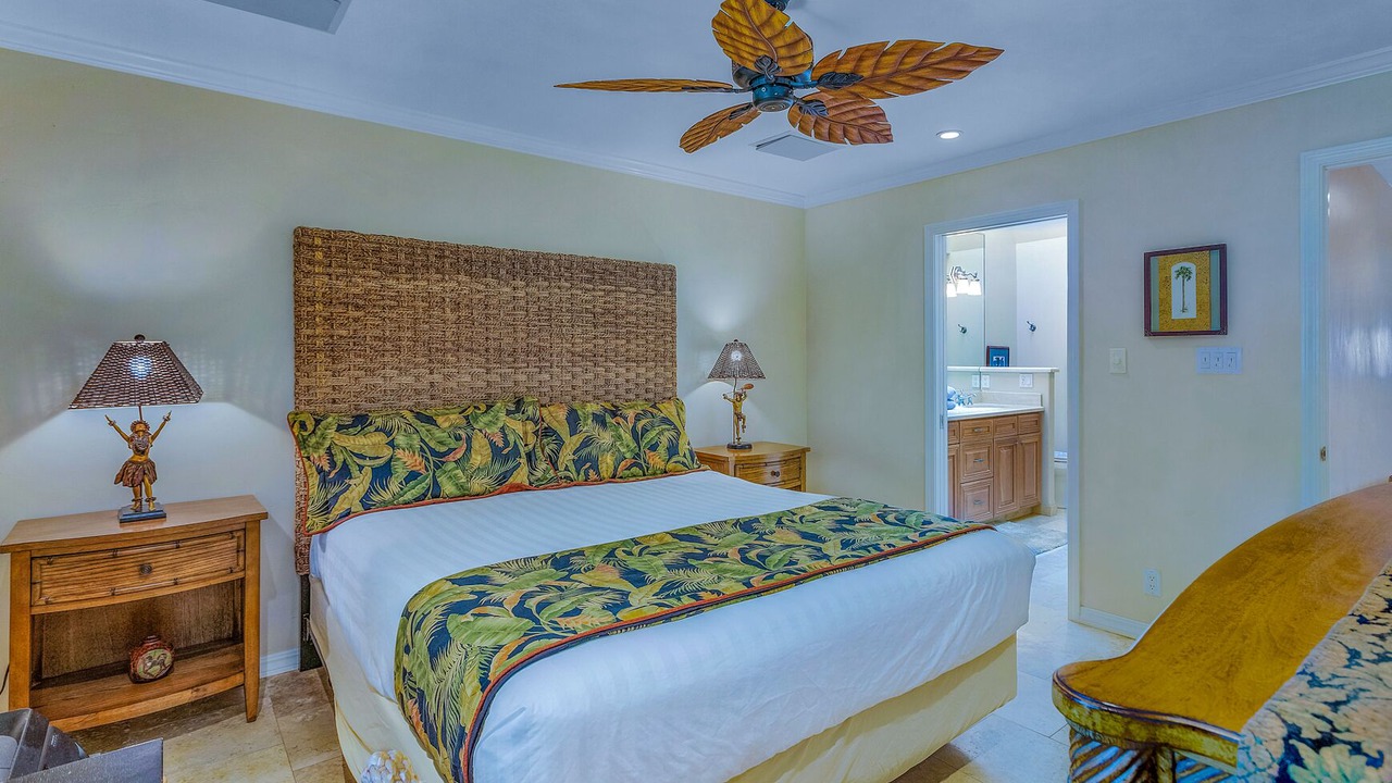 Photo of Bedroom in Downtown Lahaina