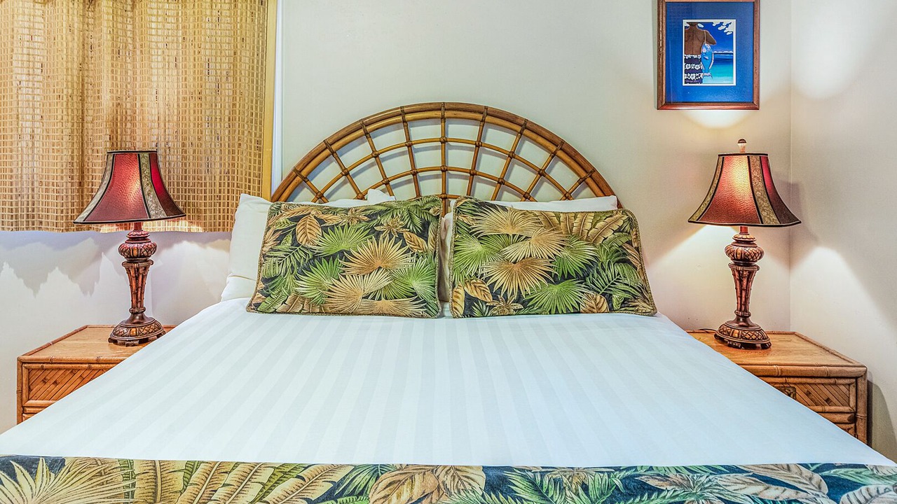 Photo of Bedroom in Downtown Lahaina