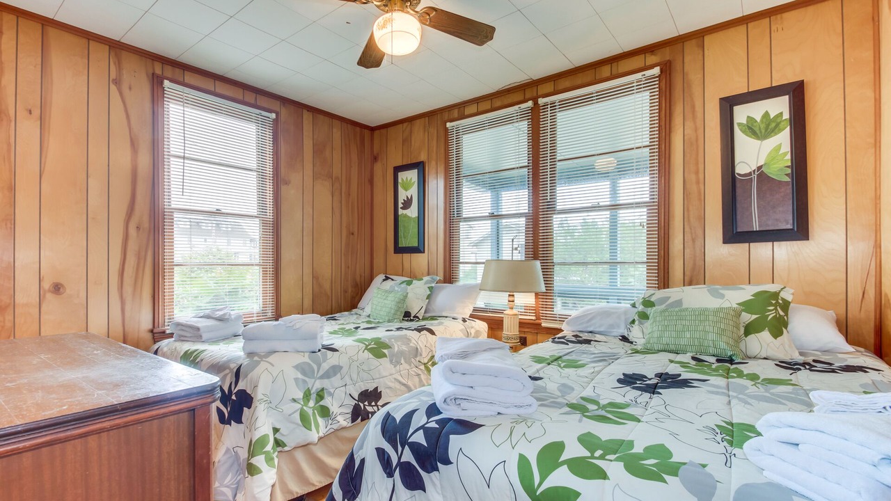 Photo of Bedroom in Pawleys Island