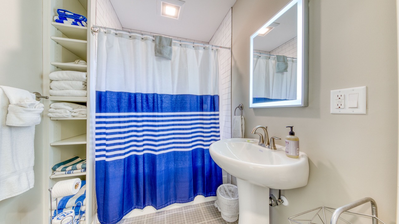 Photo of Bathroom in Oceanside