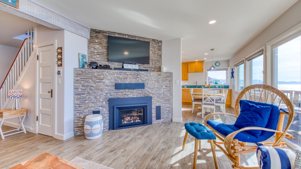 Photo of Livingroom in Oceanside