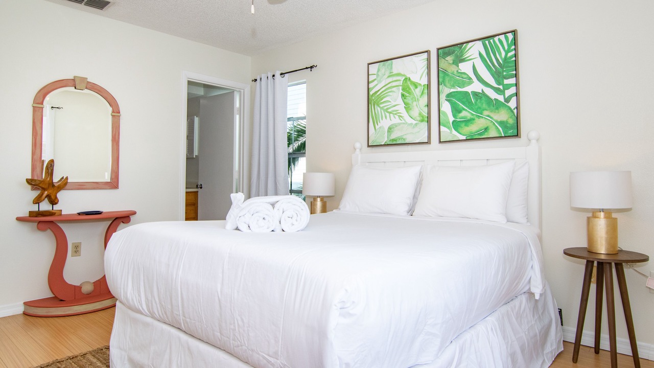 Photo of Bedroom in Bradenton Beach