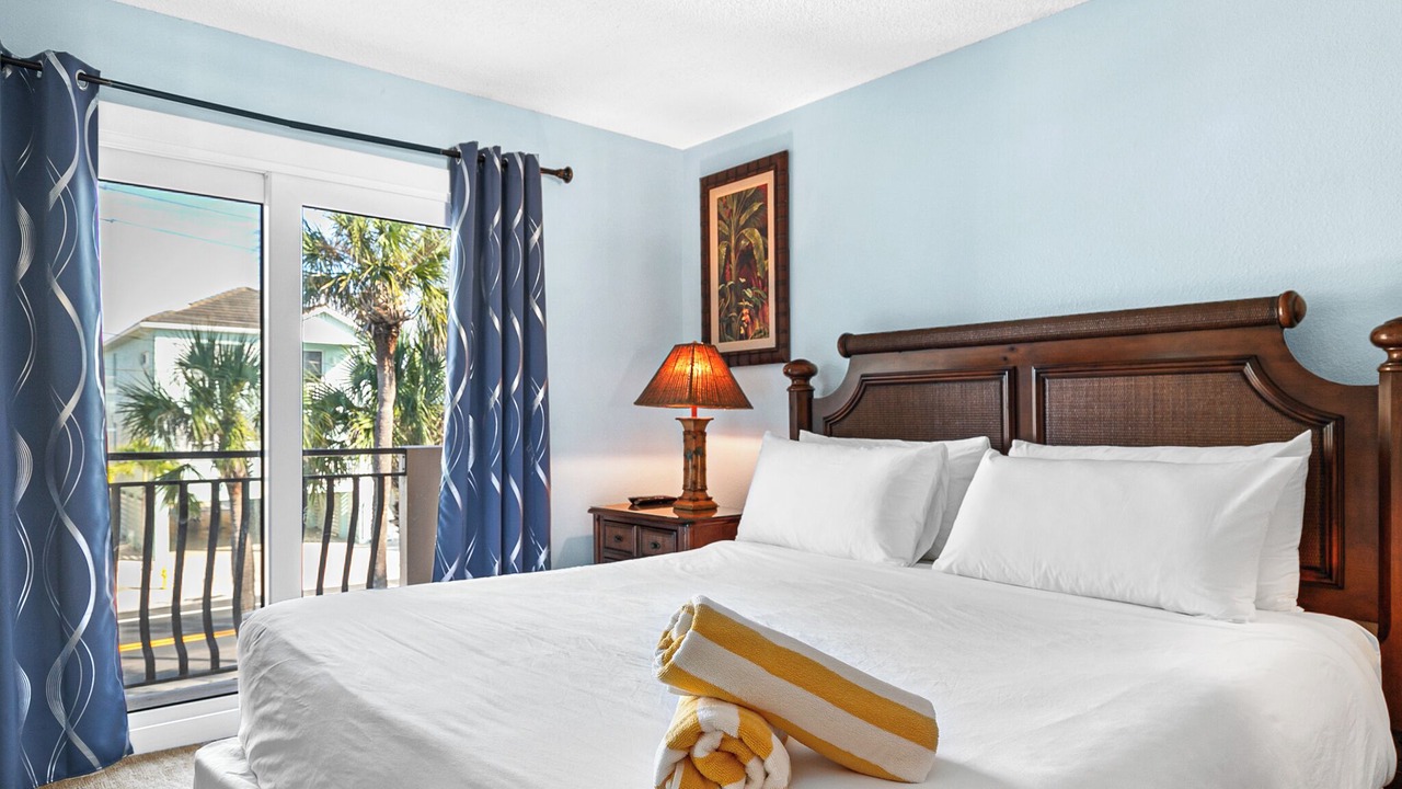 Photo of Bedroom in Bradenton Beach