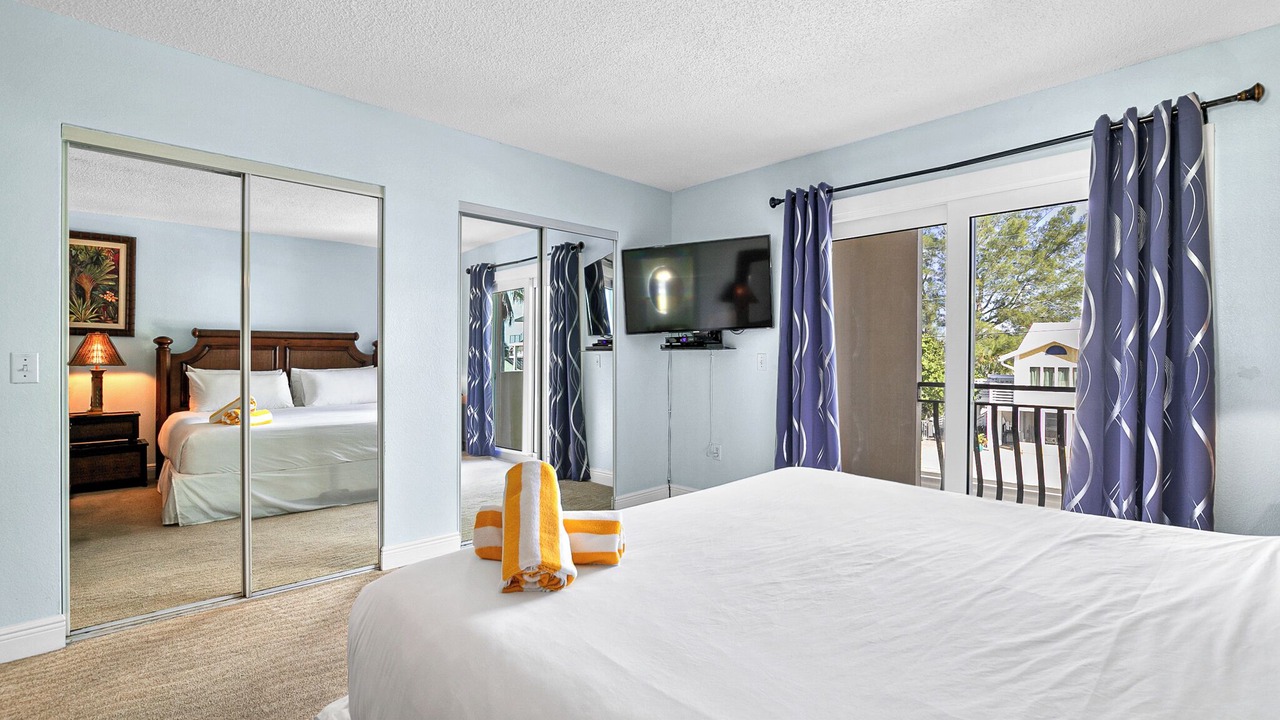 Photo of Bedroom in Bradenton Beach