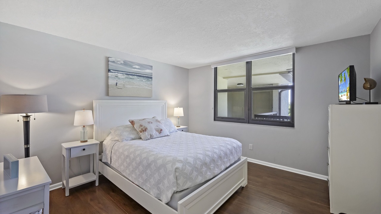 Photo of Bedroom in Marco Island