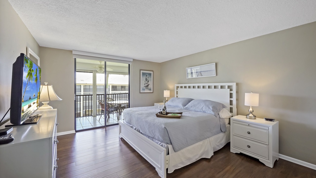 Photo of Bedroom in Marco Island