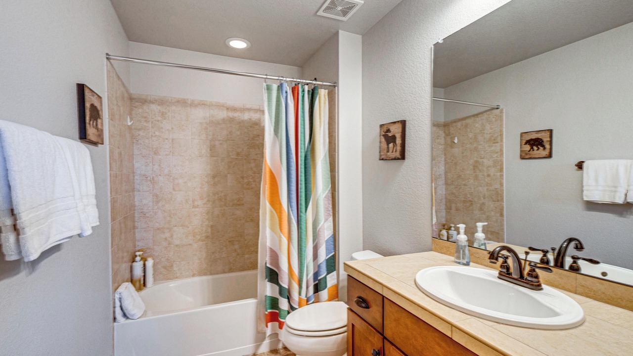 Photo of Bathroom in Silvercreek