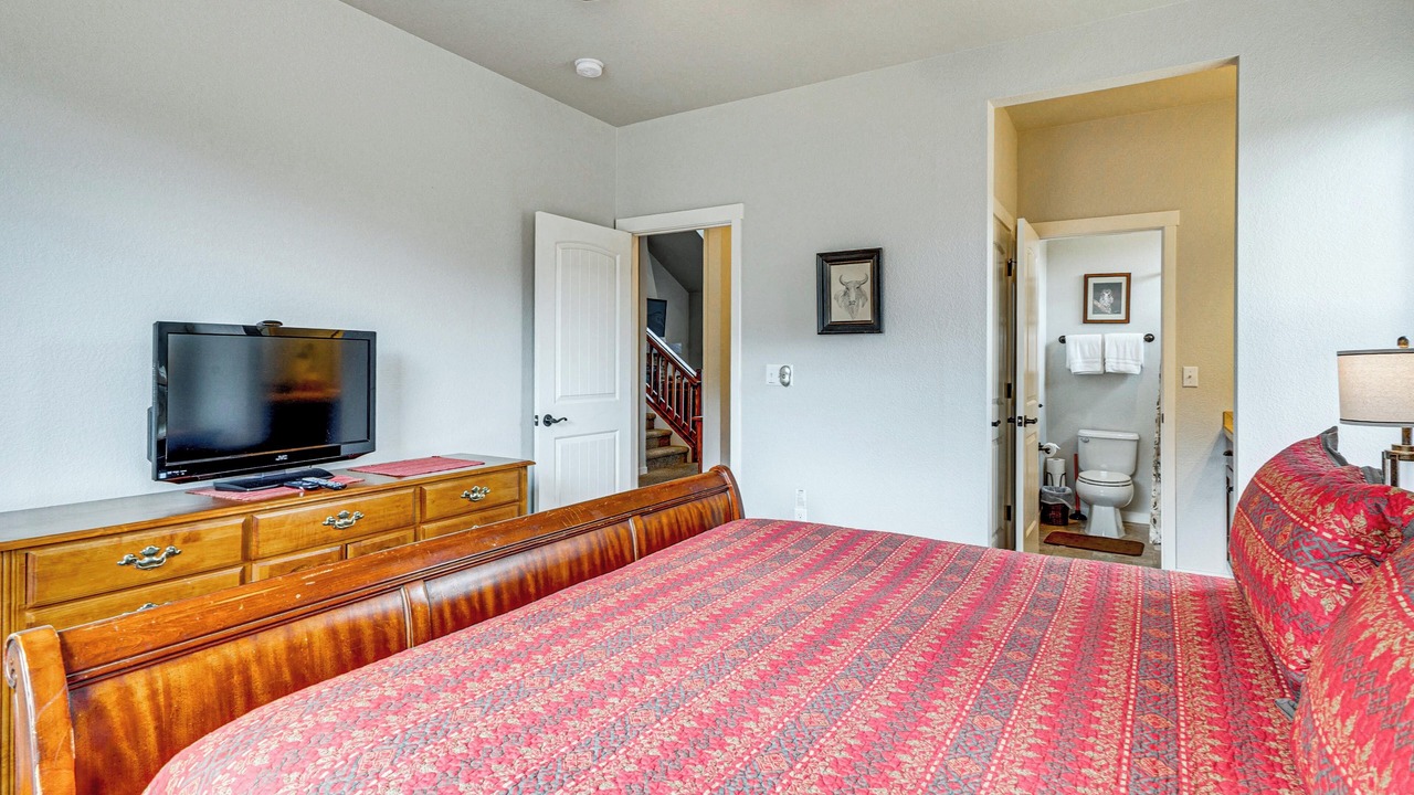 Photo of Bedroom in Silvercreek