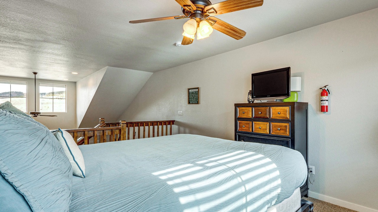 Photo of Bedroom in Silvercreek