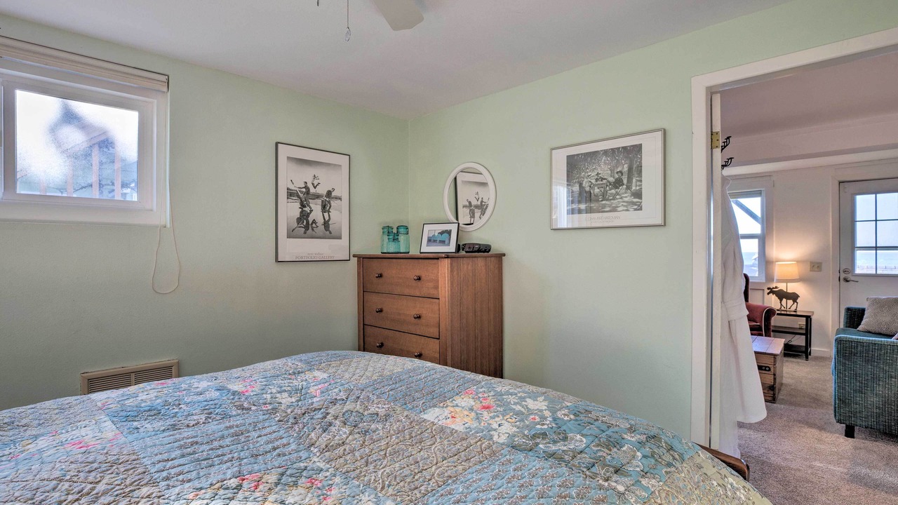 Photo of Bedroom in Oceanside