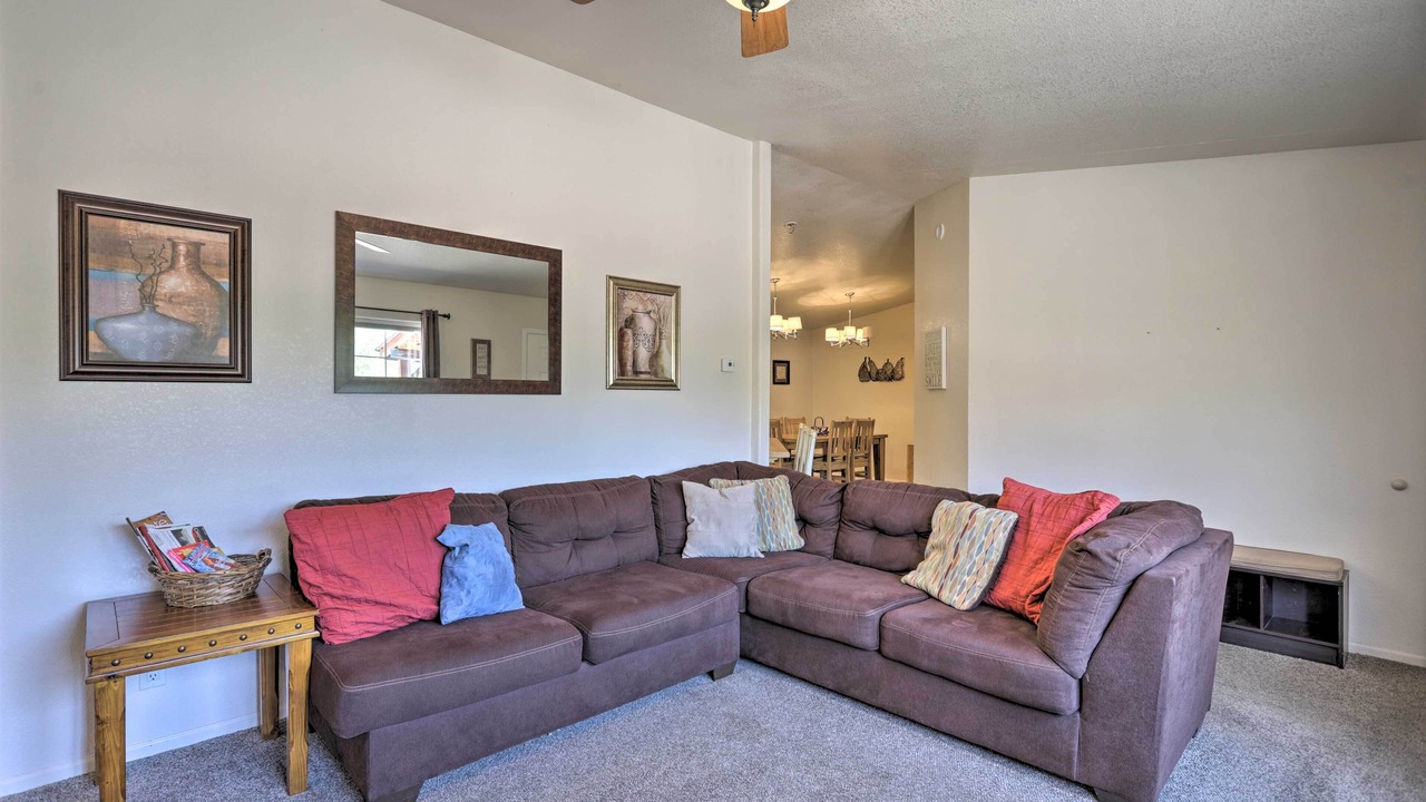 Photo of Livingroom in Moab South Valley