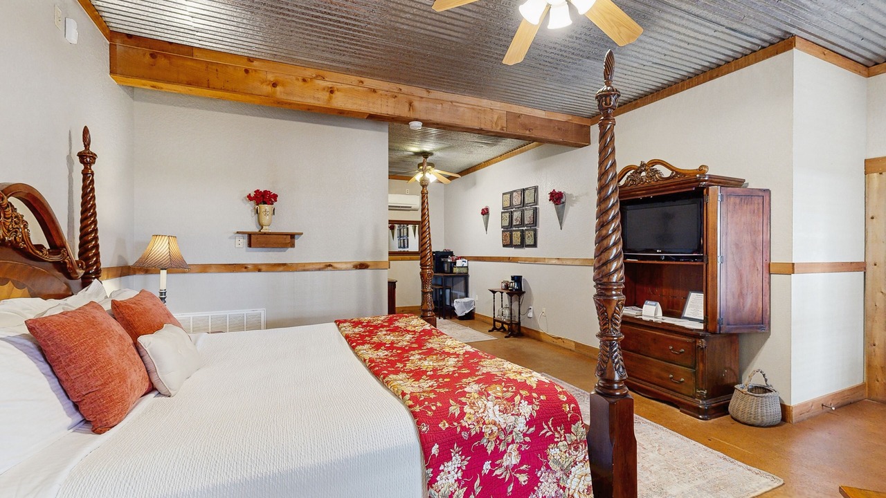 Photo of Bedroom in Fredericksburg