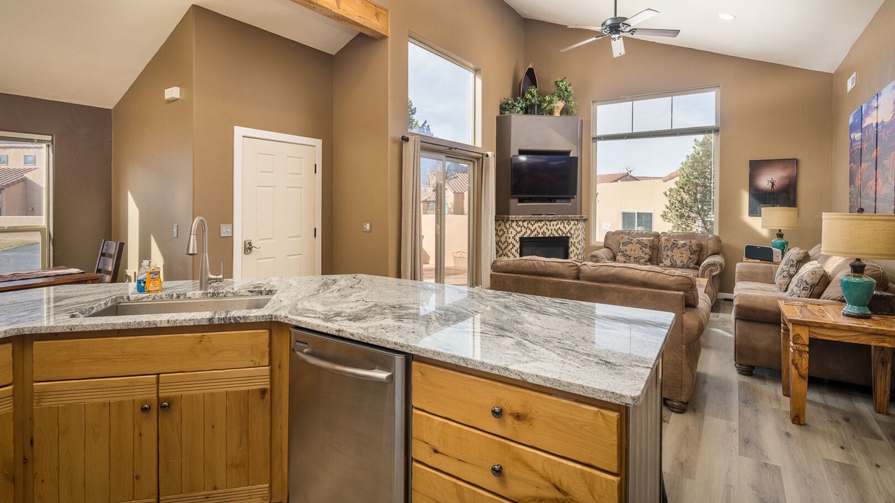 Photo of Livingroom in Moab South Valley