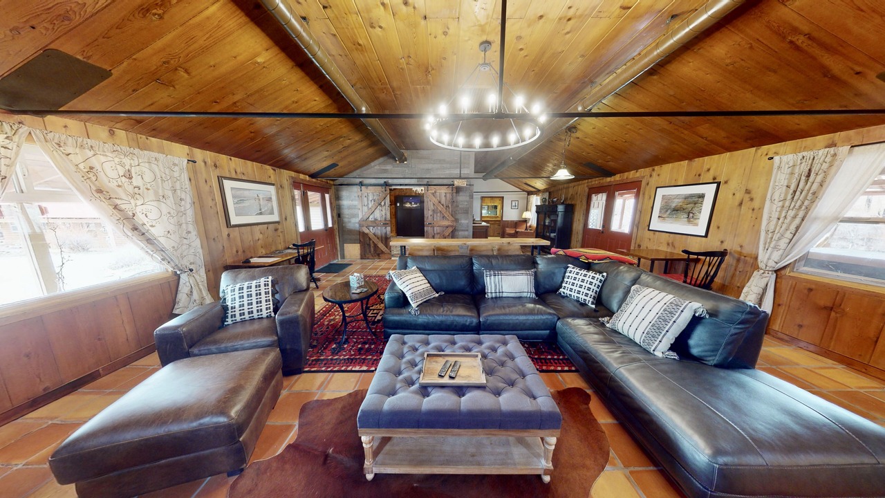 Photo of Livingroom in Spanish Valley