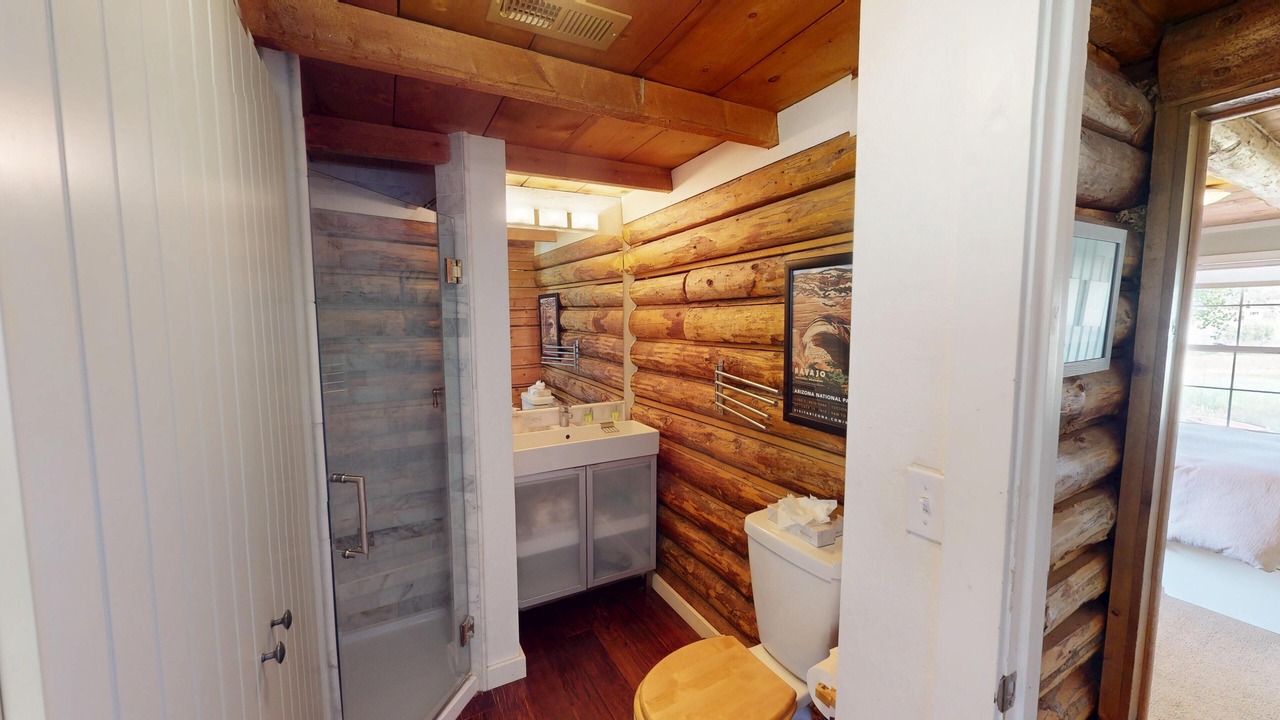 Photo of Bathroom in Spanish Valley