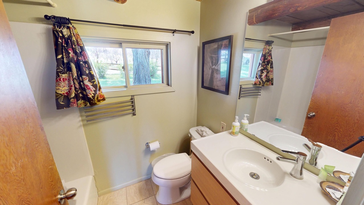 Photo of Bathroom in Spanish Valley