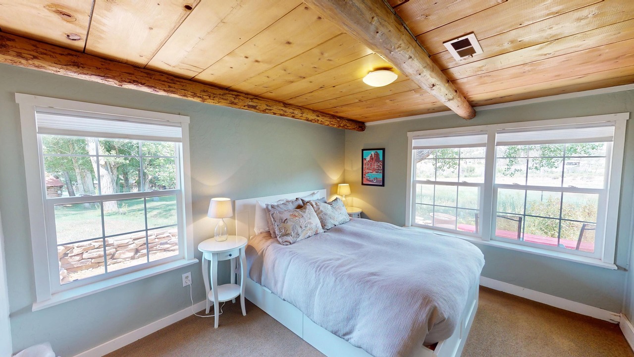 Photo of Bedroom in Spanish Valley
