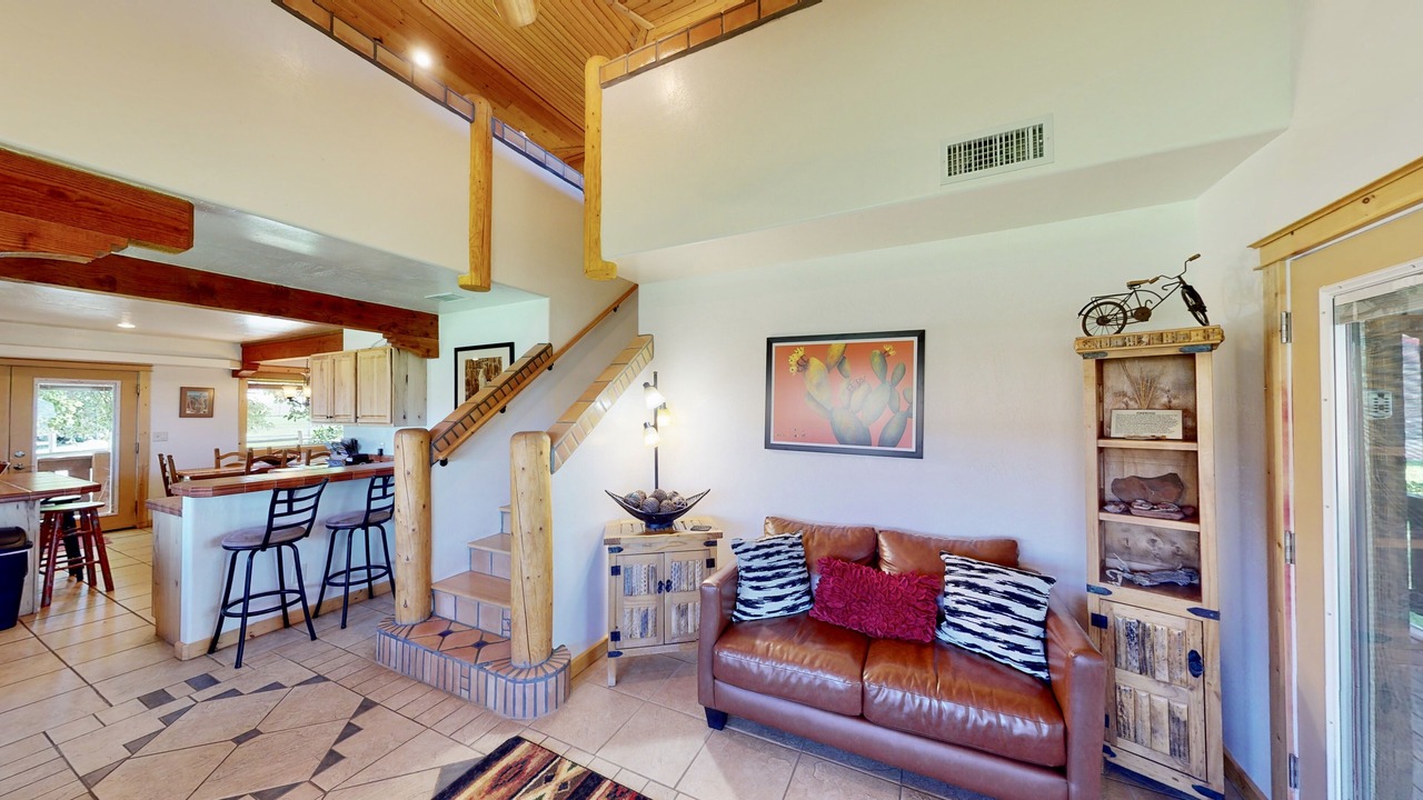 Photo of Livingroom in Spanish Valley