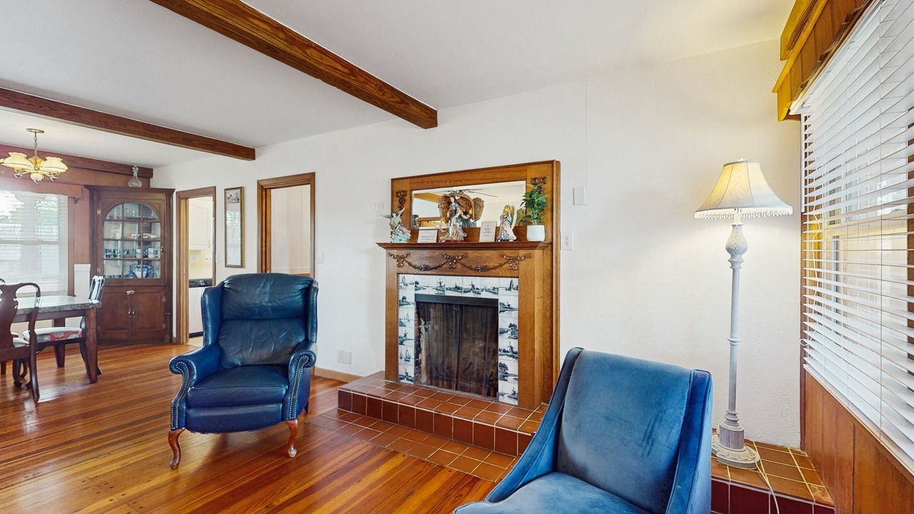 Photo of Livingroom in Fredericksburg